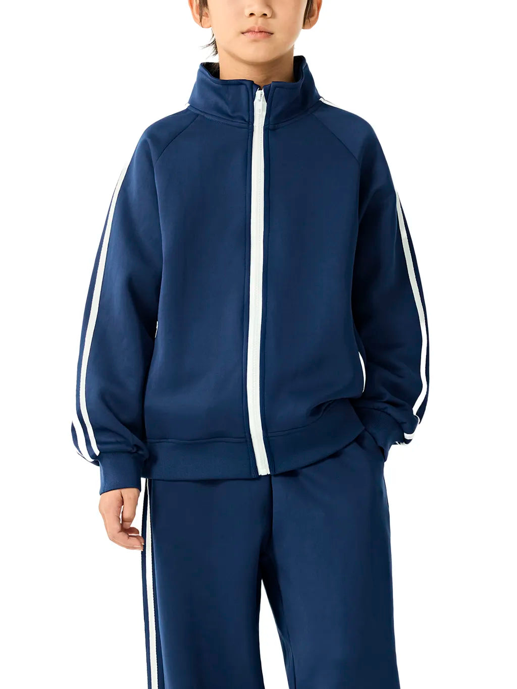 Monochromatic Matching Sets